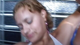 Pisi dominancia lányok Rosa - Maria - Melissa - Lisa - Anca - Julia