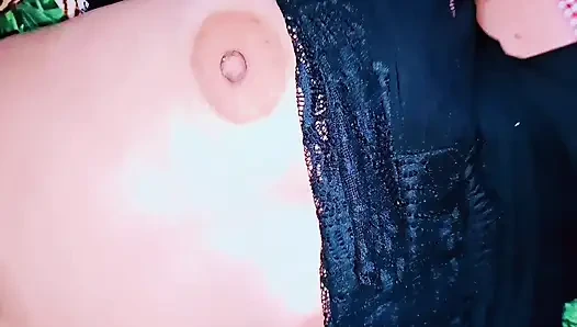 Creampie stoking jala cewek berhijab bertopeng hitam dengan stoking renda hitam