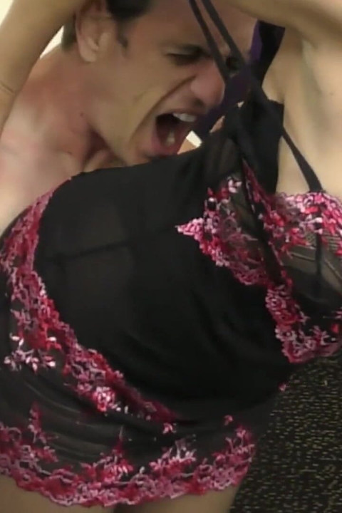 엄마랑 장난치는 법 배워