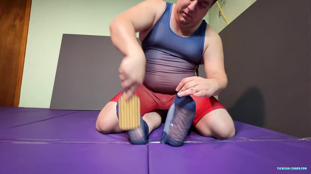 Matt Tickles the Gigglemeister