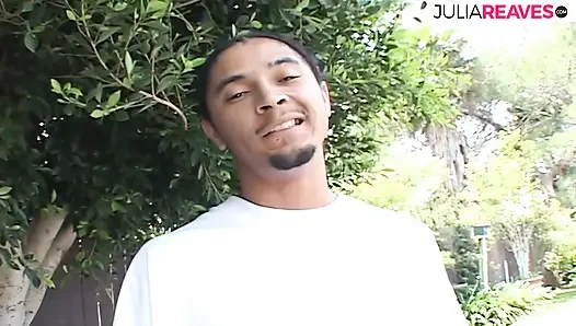 Оргия у бассейна, и я хорошо поскакала