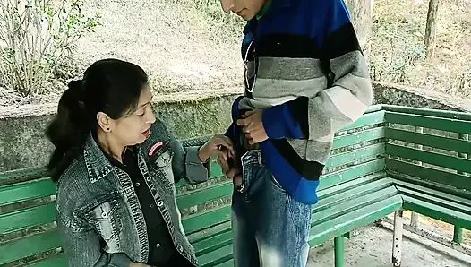 18 Year Old Indian College Boy Hot Sex with Mature Desi Bhabhi Punam