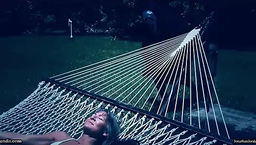 Scream for Dick Leilani Lei