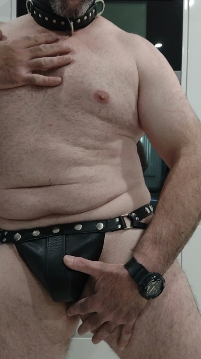 Leather casting extra