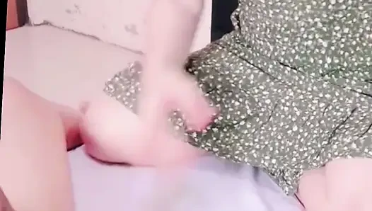 The First Virgin Girl Has Sex