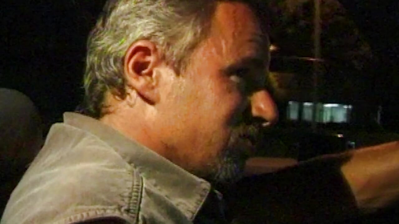 sündige Neugier verliert jede Kontrolle mit jeder Grenze