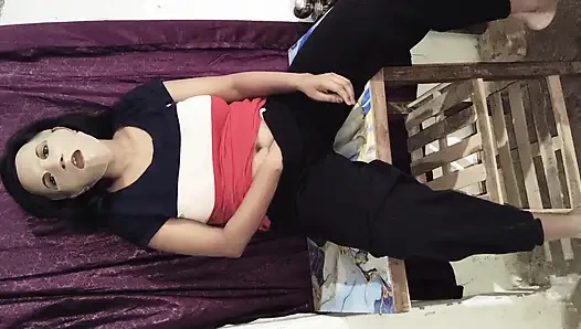 Musim 148. Kakak ipar india seksi pamer besarnya di depan pacarnya. Pacar menjilat susu payudaranya