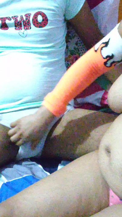 Indiancă desi căsătorită cu pizdă strâmtă futută - videoclip HD cu sex complet | Clipul 1