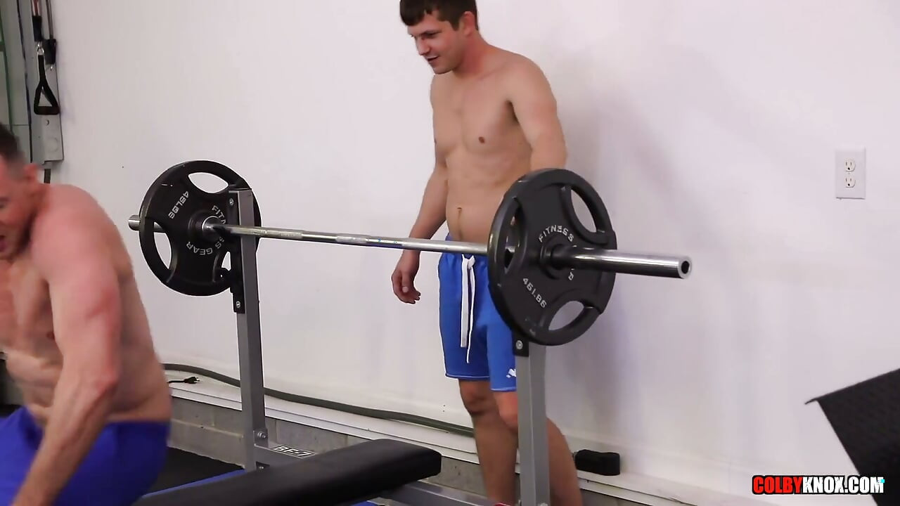 Mickey Knox Gets Pounded Hard by Pierce Paris -bareback-