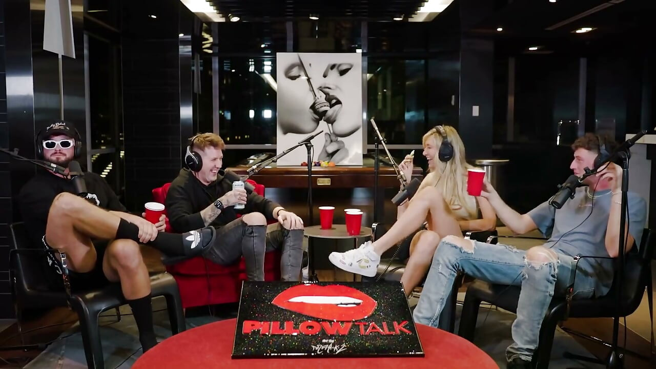Doble cita con Carly Lawrence y Joey Joy [charla de almohada]