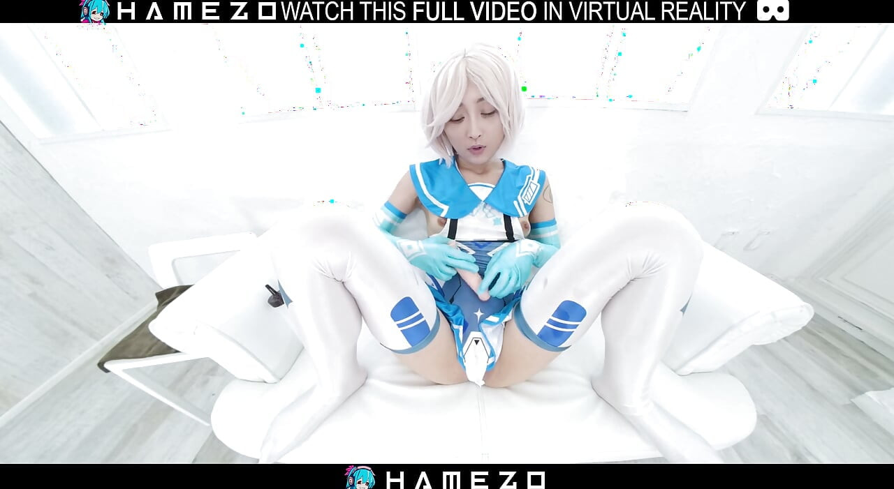 Stunning Japanese babe Sora Suda VR men chikhte hue charamsukh pa rahi hai.