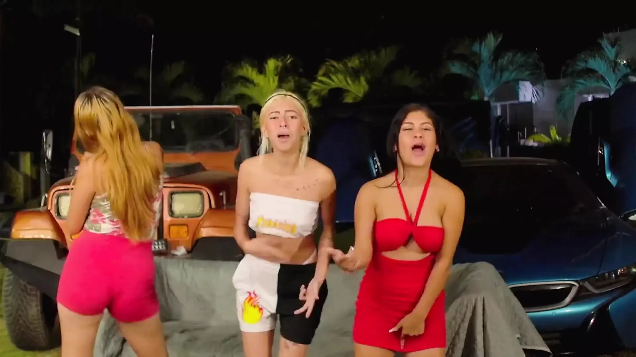 Tasty Latina squirt at GGmansion party