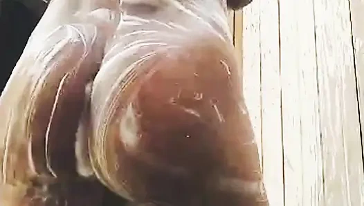 Купание на улице, публичная баня