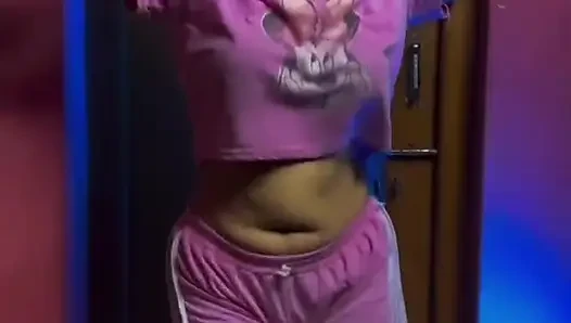 Desi bhabhi, großer chef und harter blowjob und muschi lecken und großer wichsen, voller sex