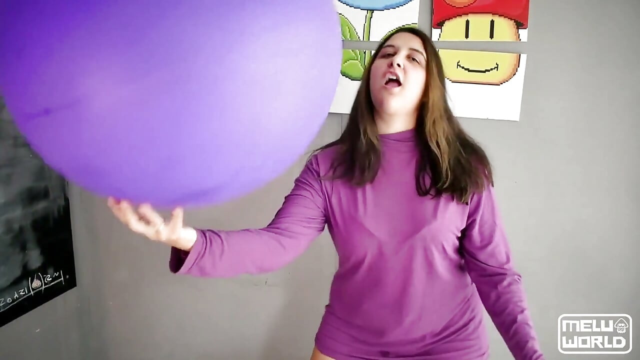 Oxydized Balloons Ride to Pop with No Clothes - Bunny Looner