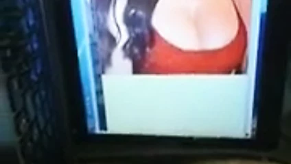 Haifa wehbe boşalıyor