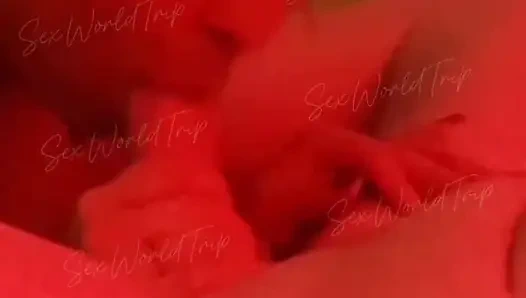 Sexworldtrip - cewek latina hot amatir di kamar hotel dengan lampu merah, rekaman seks liar malam-malam - ngentot favoritku