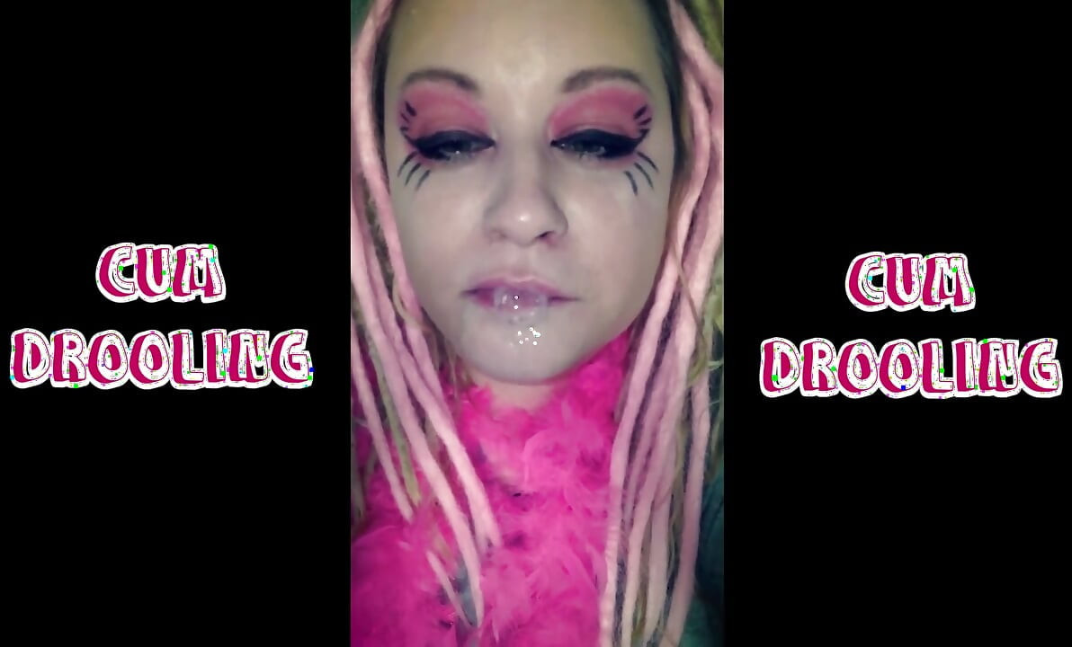 流口水的精液伴隨著咕嚕咕嚕的聲音延長