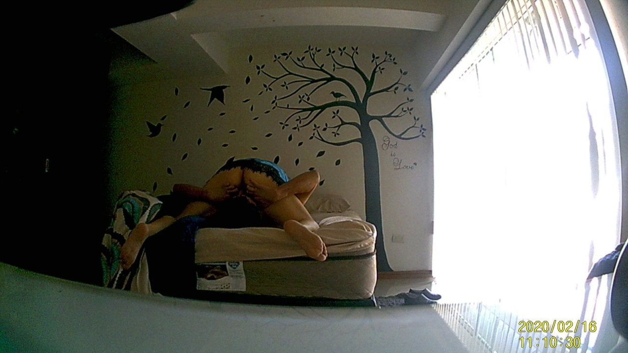 DESPERTANDO CON MI REYNA  3