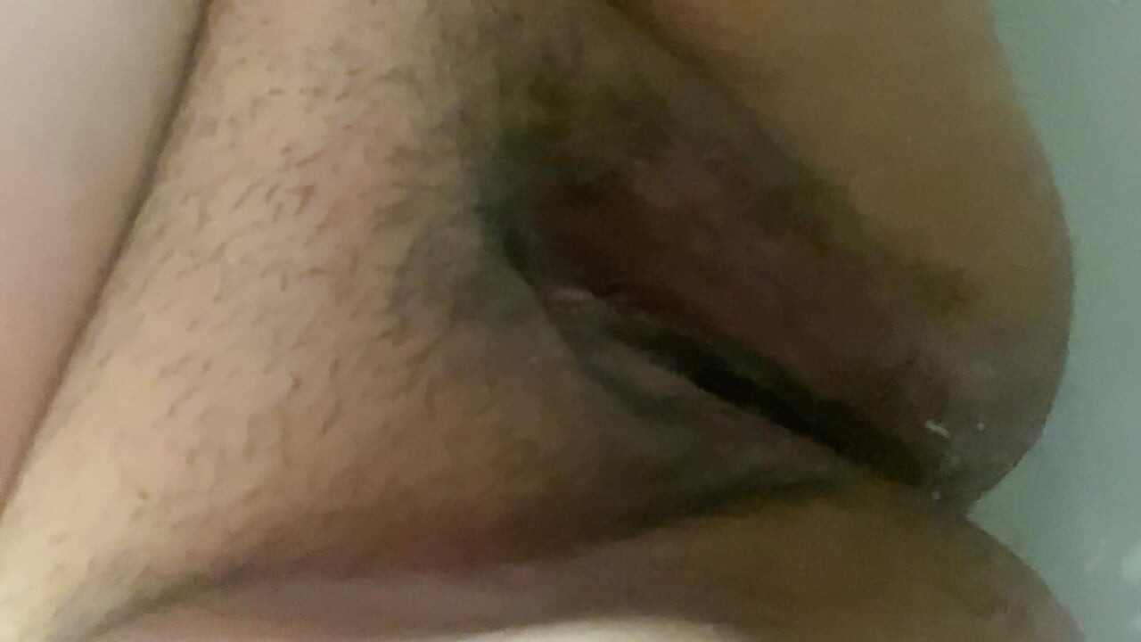 I love to piss for my fans