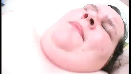 Sehr große frau beim sex