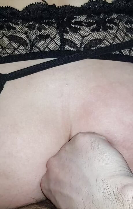 她以女牛仔的姿勢騎我