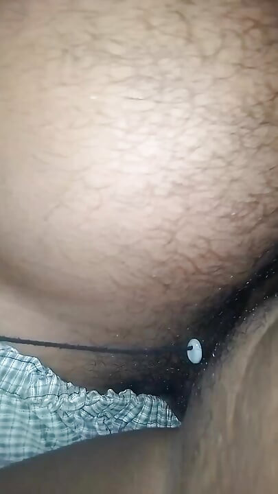 Wife fuck with husband sperm dropped her vagina