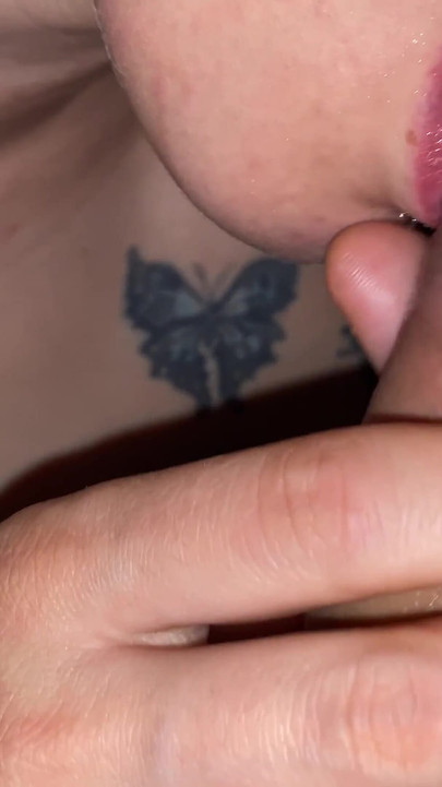 สาวทาสยอมจํานนต่อควย