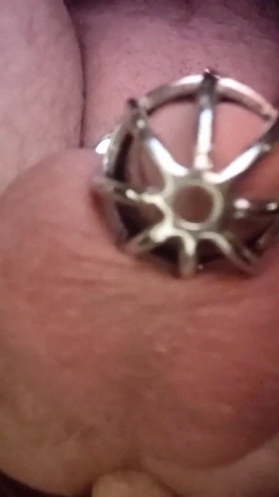 Plug and cage