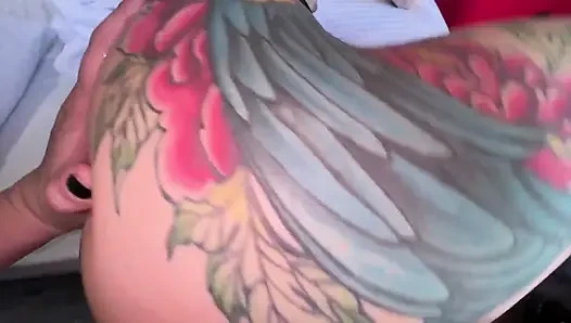 Horny Little Cowgirl Rides on a Thick and Venud Cock Until She Receives a Huge Discharge of Cum