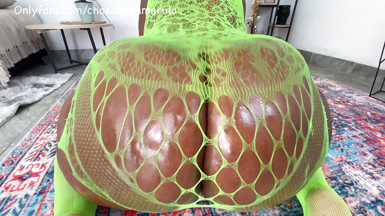 JERK OFF TO THE BIGGEST JUICIEST ASS! JOI