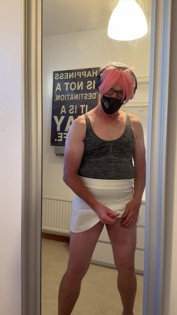 Ogledalo, ogledalo na zidu