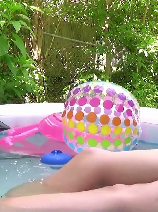 Benafslapning i boblebadet