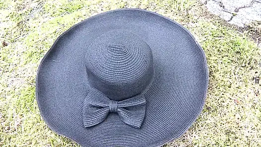 Ateşli Tatil Hatunları Vahşi açık Havada Çifte Sikişiyor