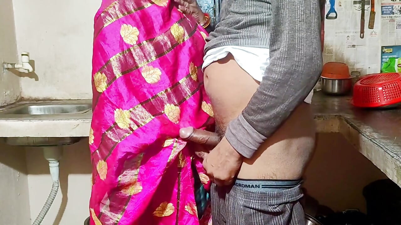 Bucătăreasa proastă a mamei vitrege indiene desi