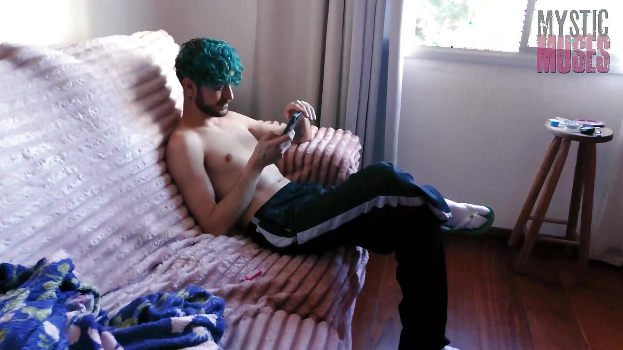 Two Beautiful Girls Were Waiting for Me in the Room. the Dick Got Hard Right Away