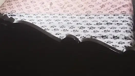 Cowok pengantar barang ini mengancam pelanggannya bagian 2