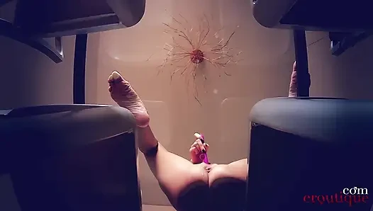 Katya Clover - My Squirting Table (pov)