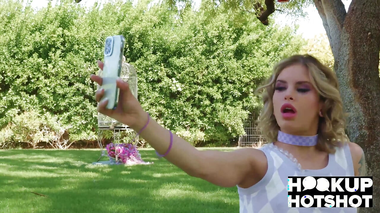 Perverted Hooker Jesse Pony Hooks up with Nade Nasty!