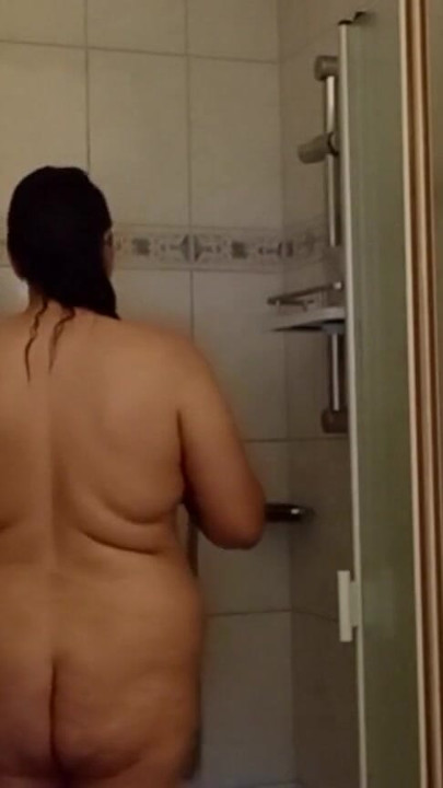 53-year-old BBW in the shower – do you want to watch me? | Clip 3