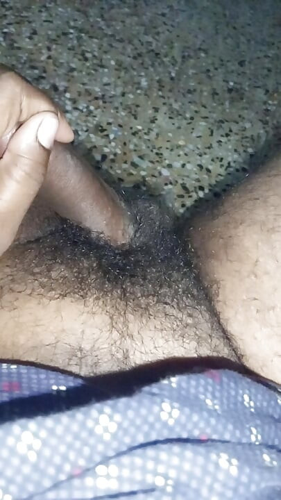 Desi Aunty with Pussy Hole Sucking Cream
