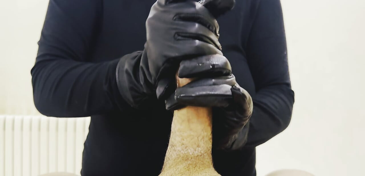 Halm med handsker