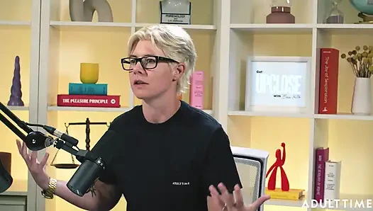 Khloe kingsley muncrat di depan kamera & bendera merah | Podcast Khusus Orang Dewasa