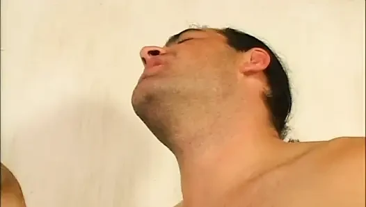 Büyük ve sulu götler (tam porno film)