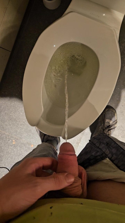 Healthy White Piss At Work hehe Felt So Good pulling it out from my tight shorts and releasing my huge balls