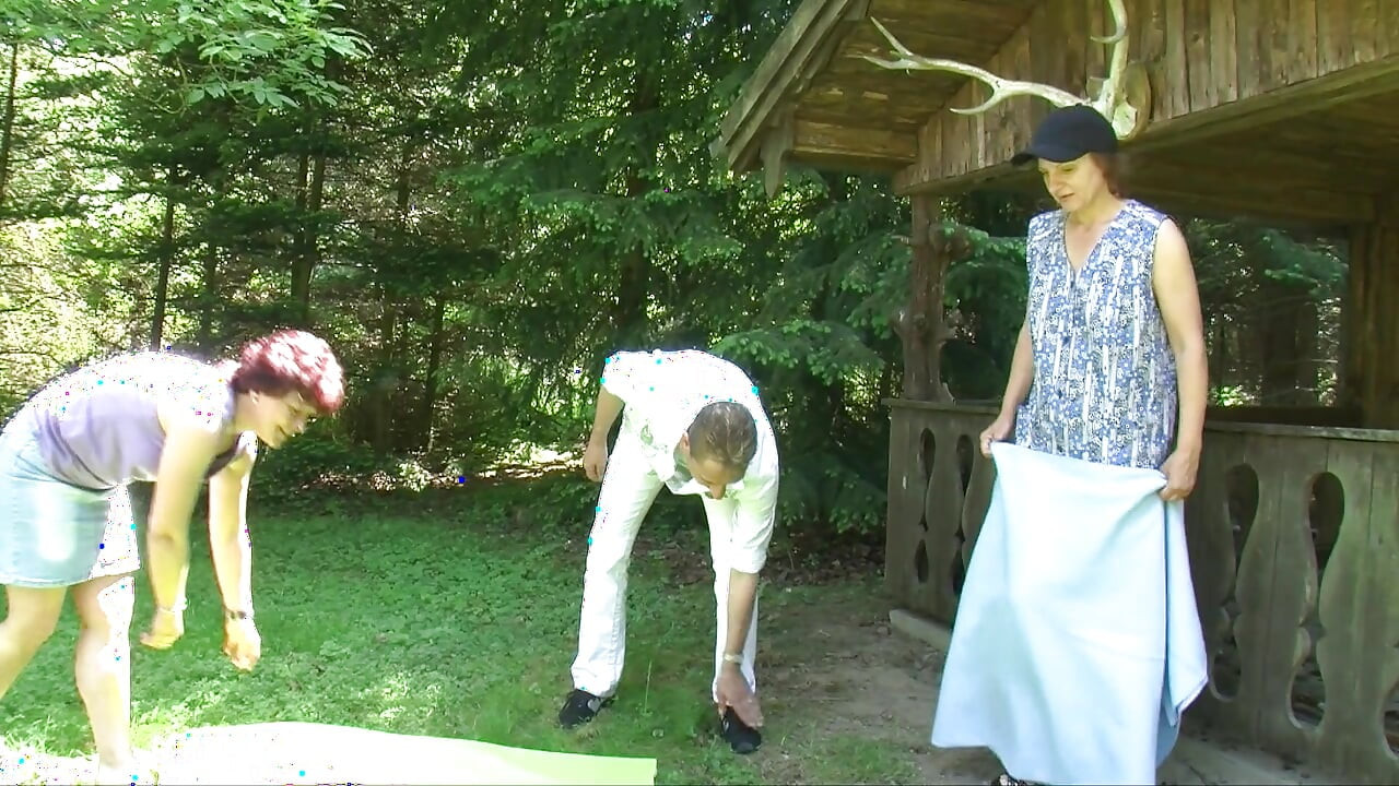 Zmieniając się partnerzy na pikniku