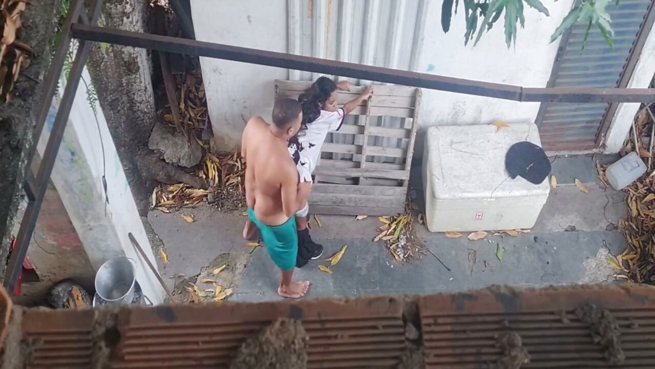 Sexo Ao Ar Livre Com Empregada