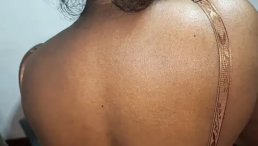 Самое горячее видео о одинокой индийской Деси Бхабхи