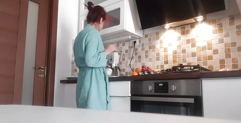 Bom dia, você quer me foder?
