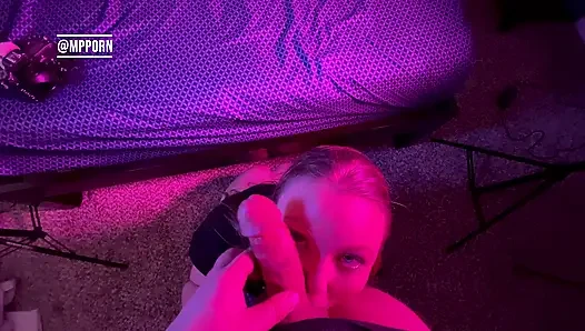Hals gefickt und massive gesichtsbesamung für schlampe mit dicken titten